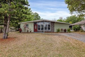 4735 Elfrida Ave, Sarasota, FL 34235, Sold 04/27/22