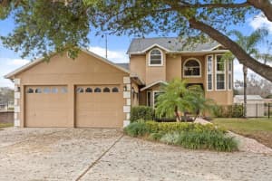 627 GLEN GROVE LN, ORLANDO, FL 32839 Sold 06/24/22