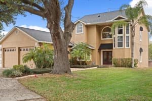 627 GLEN GROVE LN, ORLANDO, FL 32839 Sold 06/24/22