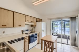 1916 Bentley Blvd, Kissimmee, FL 34741, Sold 06/23/22