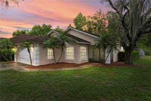 102 Pinewood Dr, Davenport, FL 33896, Sold 05/17/22