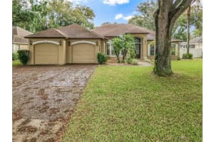 19241 Park Pl Blvd, Eustis, FL 32736, Sold 05/02/22