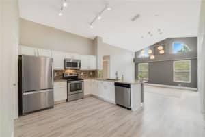 12427 Appomatox Dr, Orlando, FL 32837, Sold 04/14/22