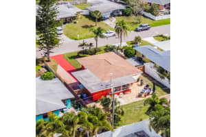 2476 Tradewinds Dr, Dunedin, FL 34698, Sold 05/06/22