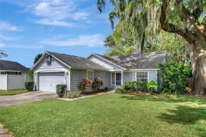 1990 Jenny Ct, Apopka, FL 32703, Sold 04/21/22