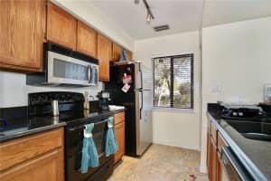 202 Riverbend Dr, Altamonte Springs, FL 32714, Sold 04/08/22