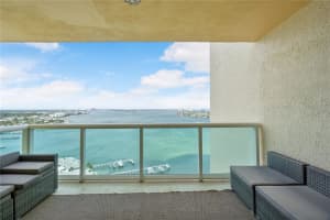 2650 Lake Shore Dr, West Palm Beach, FL 33404, Sold 04/26/22