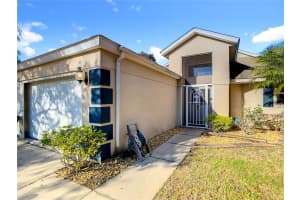 4640 Treasure Cay Rd, Tavares, FL 32778, Sold 05/23/22