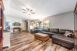 3120 Mary Ln, Mt Dora, FL 32757, Sold 05/05/22