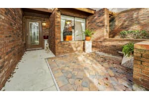 3913 Villas Green Cir, Longwood, FL 32779, Sold 05/05/22