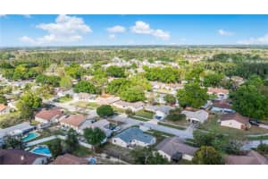 115 Woodfield Dr, Sanford, FL 32773, Sold 05/04/22