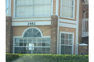 2482 Sweetwater Club Cir, Kissimmee, FL 34746, Sold 06/03/22