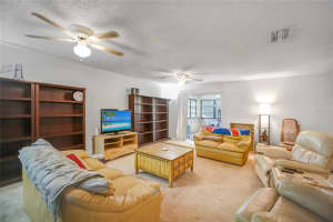 10743 Lazy Lake Dr, Orlando, FL 32821, Sold 06/13/22