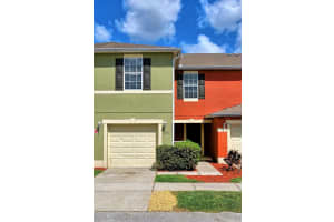 700 Cresting Oak Cir, Orlando, FL 32824, Sold 04/12/22