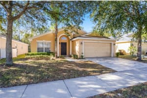 1127 Sandy Ridge Dr, Davenport, FL 33896, Sold 04/08/22