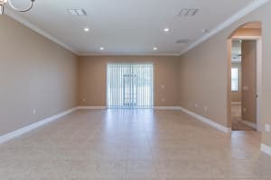 192 Seville Dr, Davenport, FL 33837, Sold 05/23/22