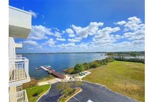 4177 N Orange Blossom Trl, Orlando, FL 32804, Sold 05/11/22