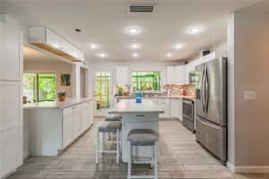539 Little Wekiva Rd, Altamonte Springs, FL 32714, Sold 05/11/22