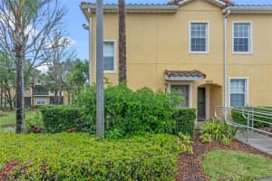 2816 Oakwater Dr, Kissimmee, FL 34747, Sold 04/27/22
