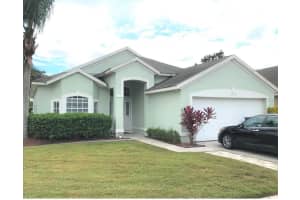 2508 River Ridge Dr, Orlando, FL 32825, Sold 04/29/22