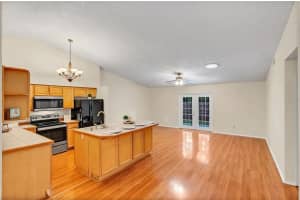 124 Sabal Palm Ct, Sanford, FL 32773, Sold 05/23/22