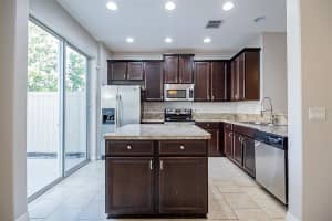 1033 Laurel Ridge Ln, Sanford, FL 32773, Sold 05/09/22