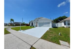 1418 Sierra Cir, Kissimmee, FL 34744, Sold 04/29/22