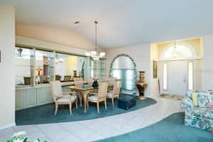 2287 Bayshore Rd, Nokomis, FL 34275, Sold 04/29/22
