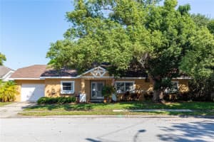 3112 OAK BLUFF DR, ORLANDO, FL 32827 Sold 08/10/22