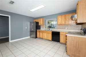 3112 OAK BLUFF DR, ORLANDO, FL 32827 Sold 08/10/22