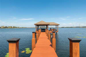7615 Pointview Cir, Orlando, FL 32836, Sold 05/09/22