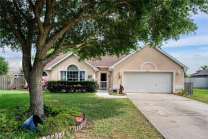 1909 Nicholas Pl, St Cloud, FL 34771, Sold 05/02/22