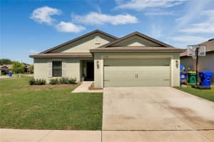 2395 Bexley Dr, Tavares, FL 32778, Sold 04/15/22