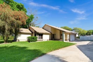 277 Kerry Ct, Altamonte Springs, FL 32714, Sold 05/05/22