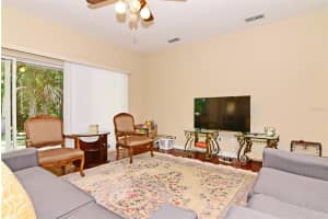 5622 English Oak Ct, Sanford, FL 32773, Sold 05/11/22