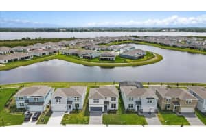 5230 Northern Flicker Dr, St Cloud, FL 34771, Sold 05/16/22