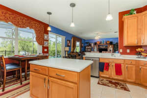 4801 Cape Hatteras Dr, Clermont, FL 34714, Sold 04/29/22