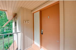 100 Sweetgum Woods Ct, Deltona, FL 32725, Sold 05/09/22