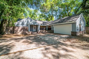 1463 CEDAR GLEN DR, APOPKA, FL 32712 Sold 08/29/22