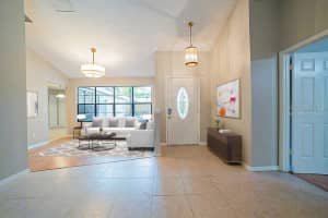 1463 CEDAR GLEN DR, APOPKA, FL 32712 Sold 08/29/22