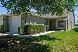 1663 Areca Palm Dr, Port Orange, FL 32128, Sold 04/20/22