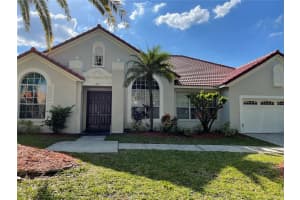 1854 Vista Royale Blvd, Orlando, FL 32835, Sold 05/20/22