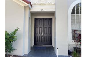 1854 Vista Royale Blvd, Orlando, FL 32835, Sold 05/20/22