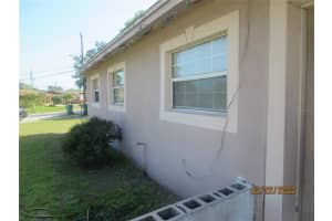 905 Poplar Ln, Melbourne, FL 32901, Sold 05/20/22