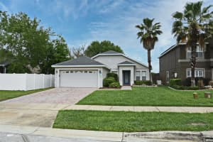 132 Fern Springs St, DeBary, FL 32713, Sold 05/04/22