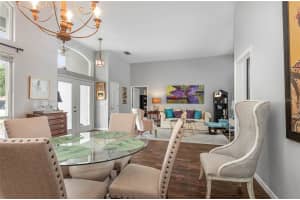 9745 Sibley Cir, Orlando, FL 32836, Sold 05/04/22