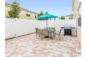5128 Crown Haven Dr, Kissimmee, FL 34746, Sold 06/17/22