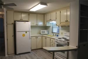 621 W PLANTATION BLVD, LAKE MARY, FL 32746 Sold 07/11/22