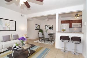 3014 Antique Oaks Cir, Winter Park, FL 32792, Sold 06/03/22
