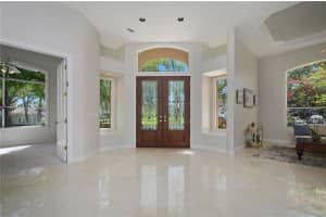 7685 Debeaubien Dr, Orlando, FL 32835, Sold 06/07/22